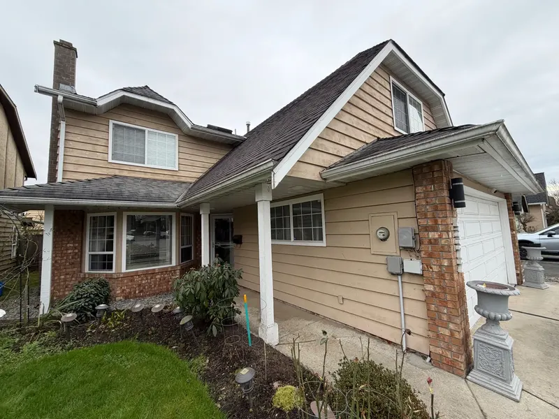 Steveston Richmond home before exterior repaint